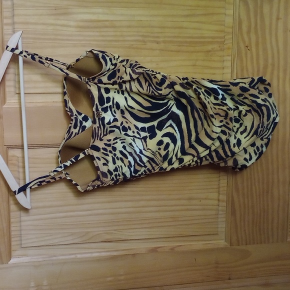 Natori swim top - Picture 2 of 6